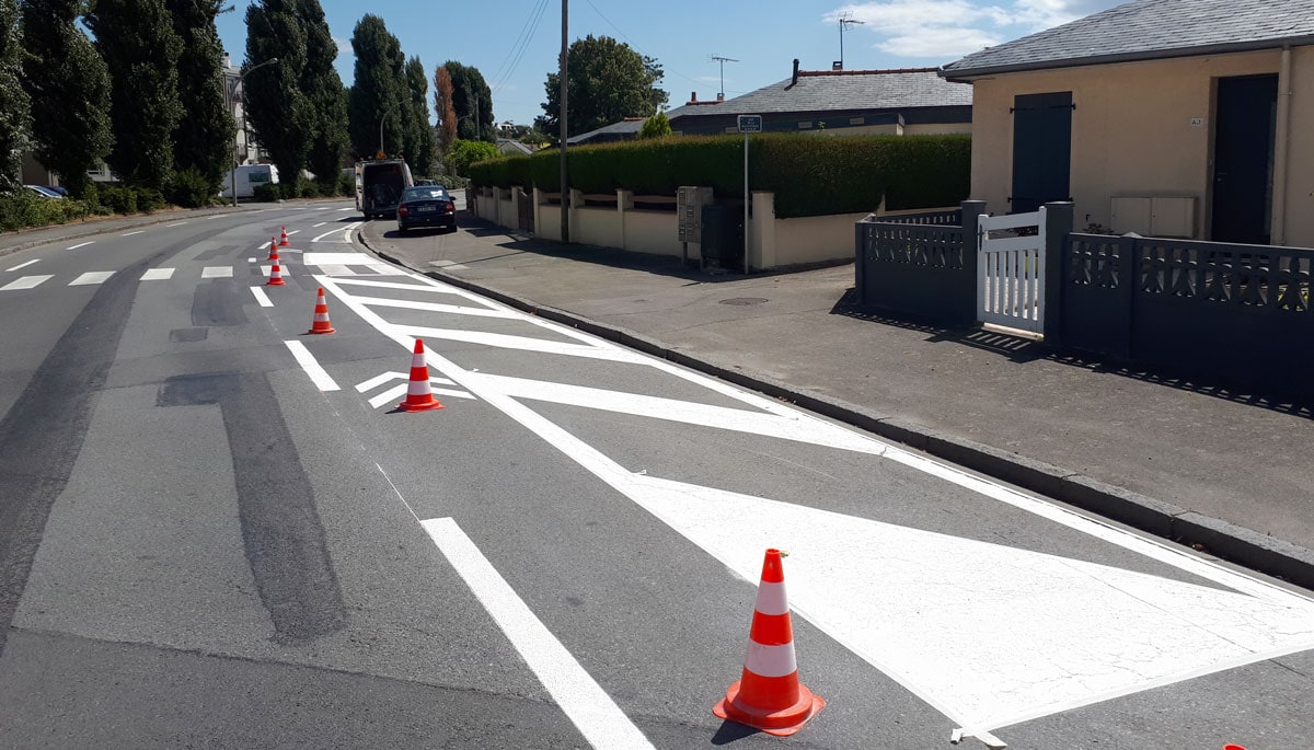 Prestation de marquage  au sol  Signaux Girod