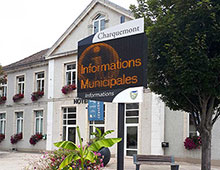 Mobilier publicitaire : Panneaux lumineux d'information - aménager votre centre commercial signaux girod