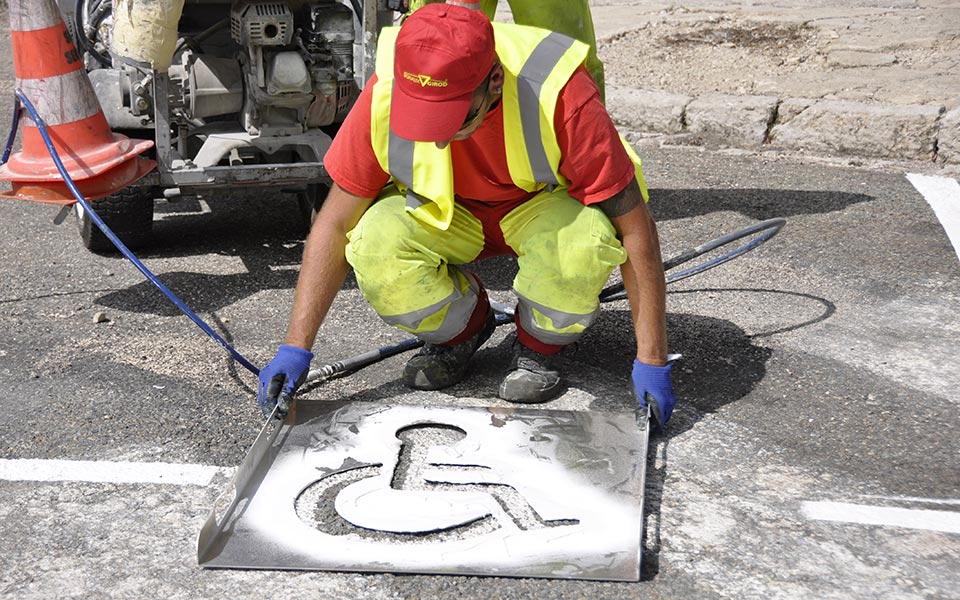 travaux marquage au sol signaux girod