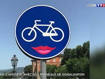 panneaux de signalisation détournés