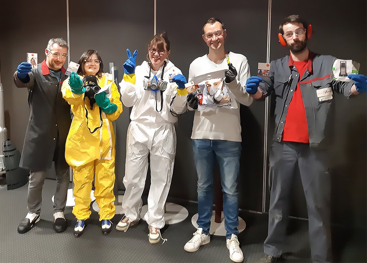Collaborateurs de Signaux Girod avec des EPI
